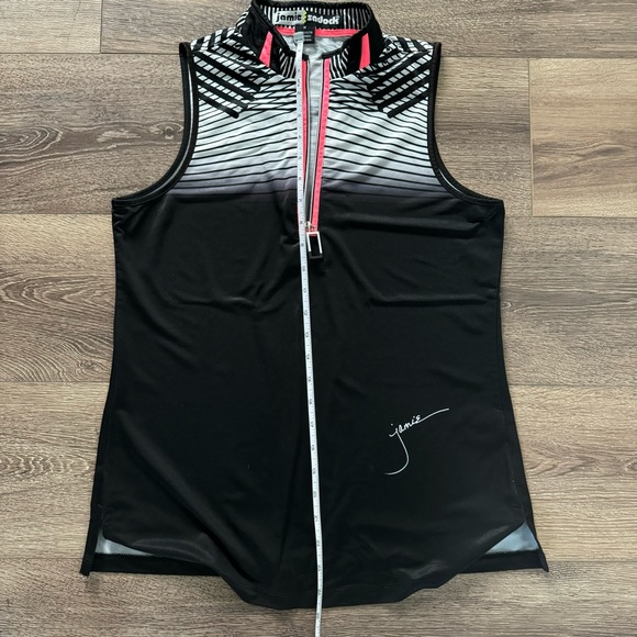 Jamie Sadock Sleeveless Tank Top, RN#92499 - Picture 6 of 7